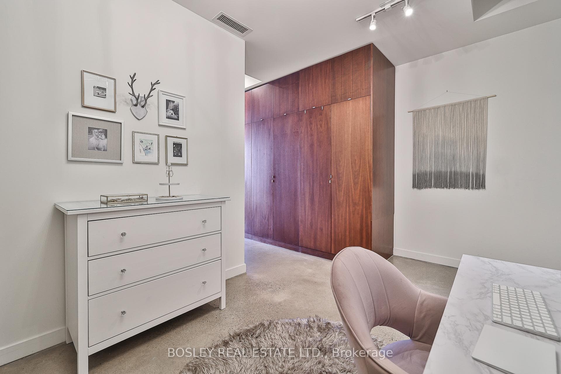 23 Brant Street Unit 1005 photo 27
