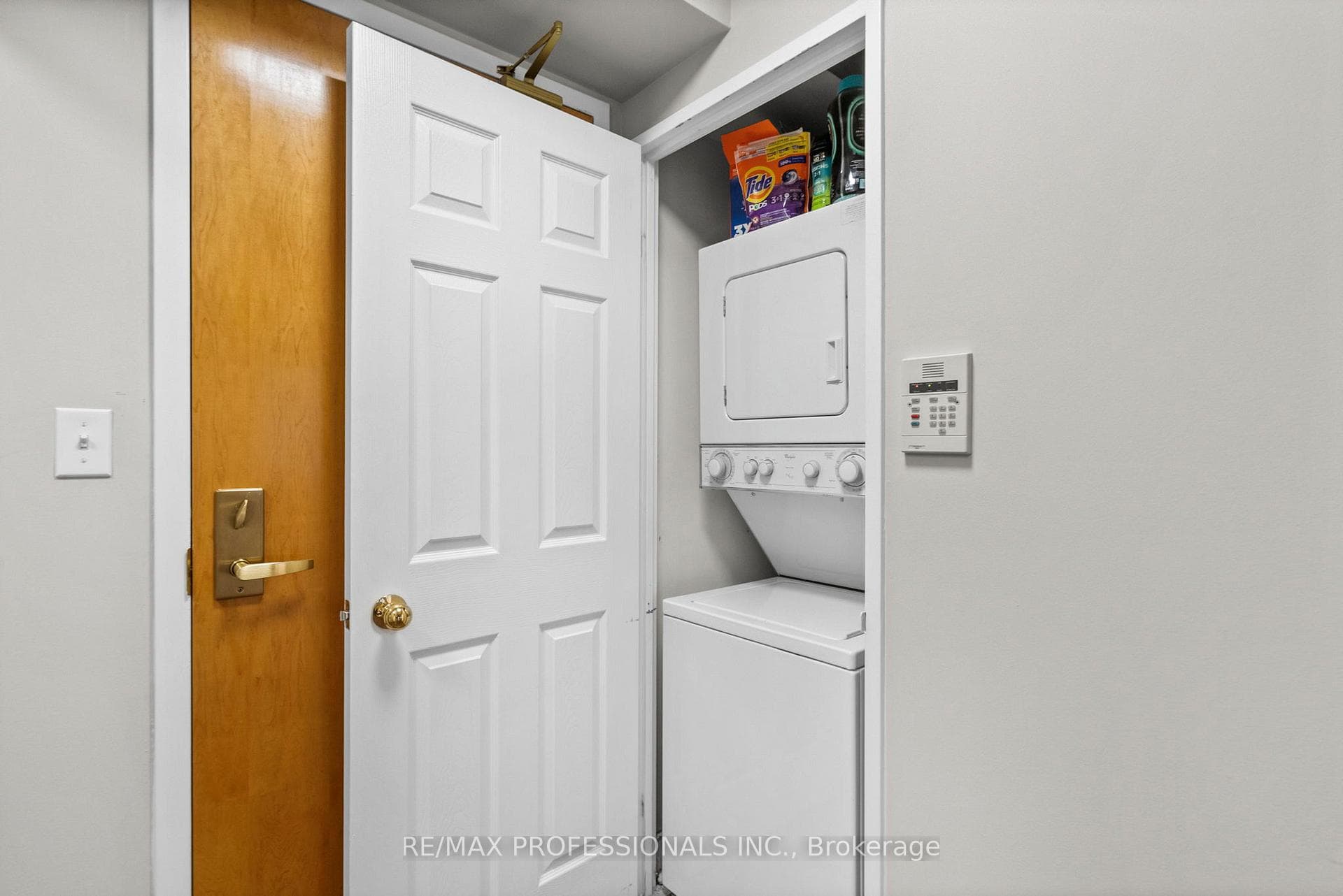 43 Eglinton Avenue Unit 608 photo 27