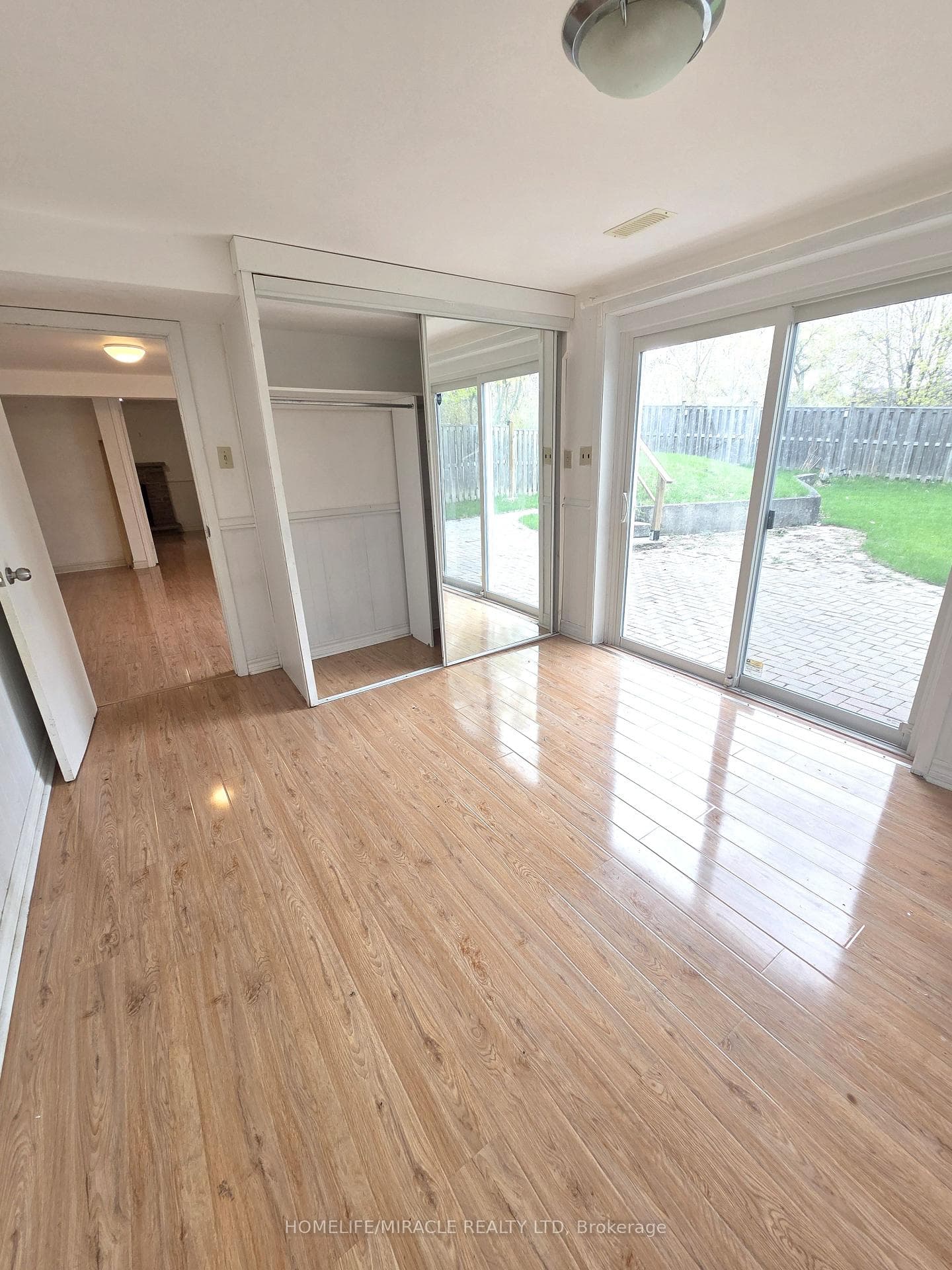 36 Roundwood Court photo 3
