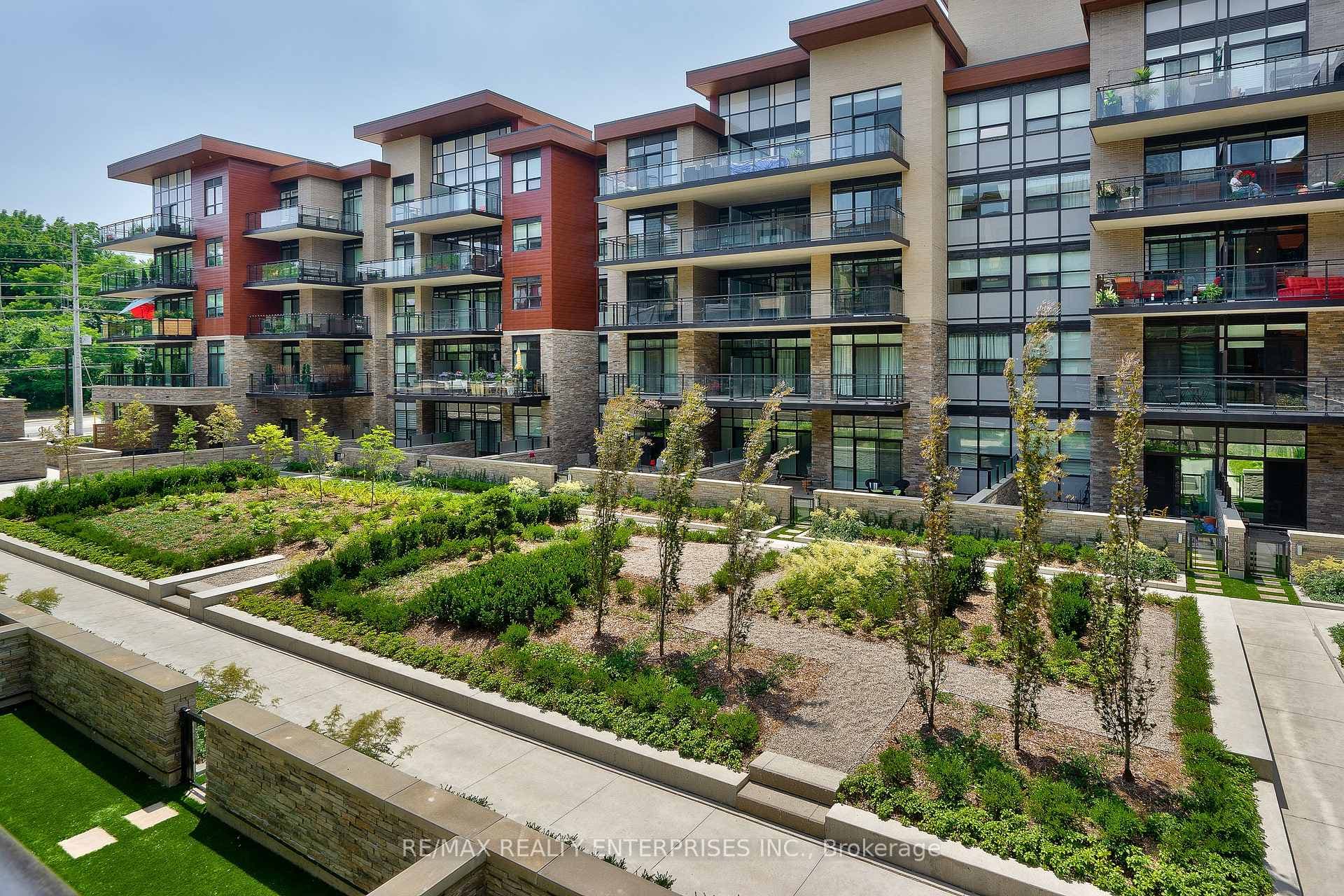 1575 Lakeshore Road Unit 337 photo 1