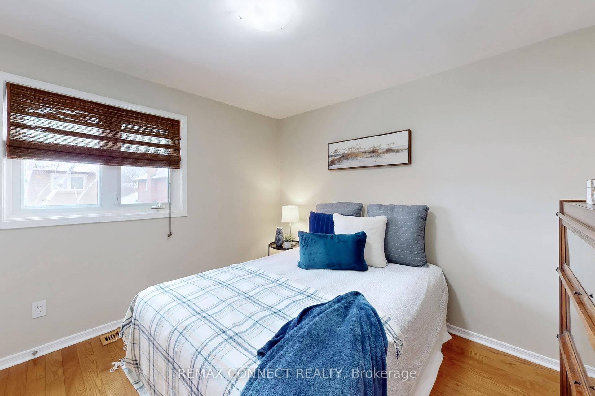 20 Beaumont Drive photo 27