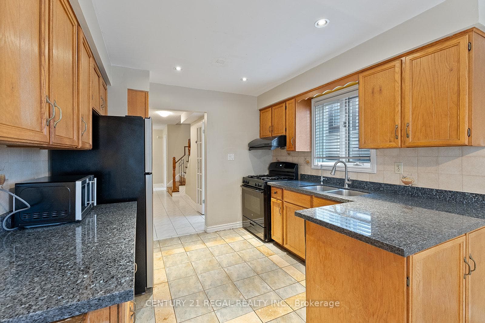 28 Ecclesfield Drive photo 18