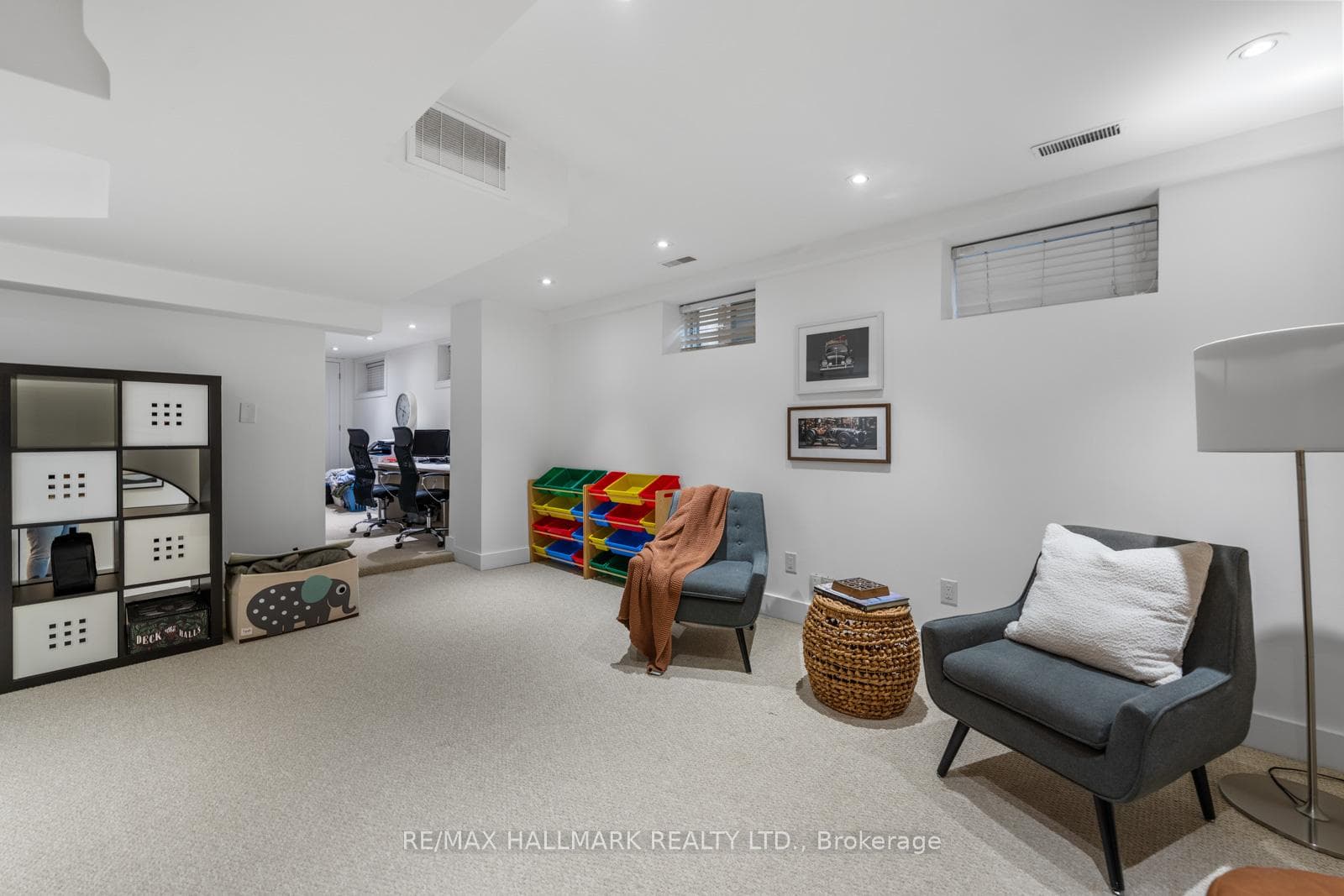 148 Cranbrooke Avenue photo 41