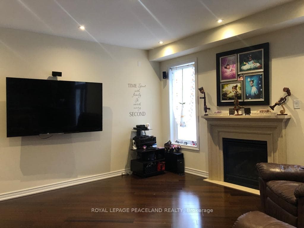 11 Mowder Drive photo 12
