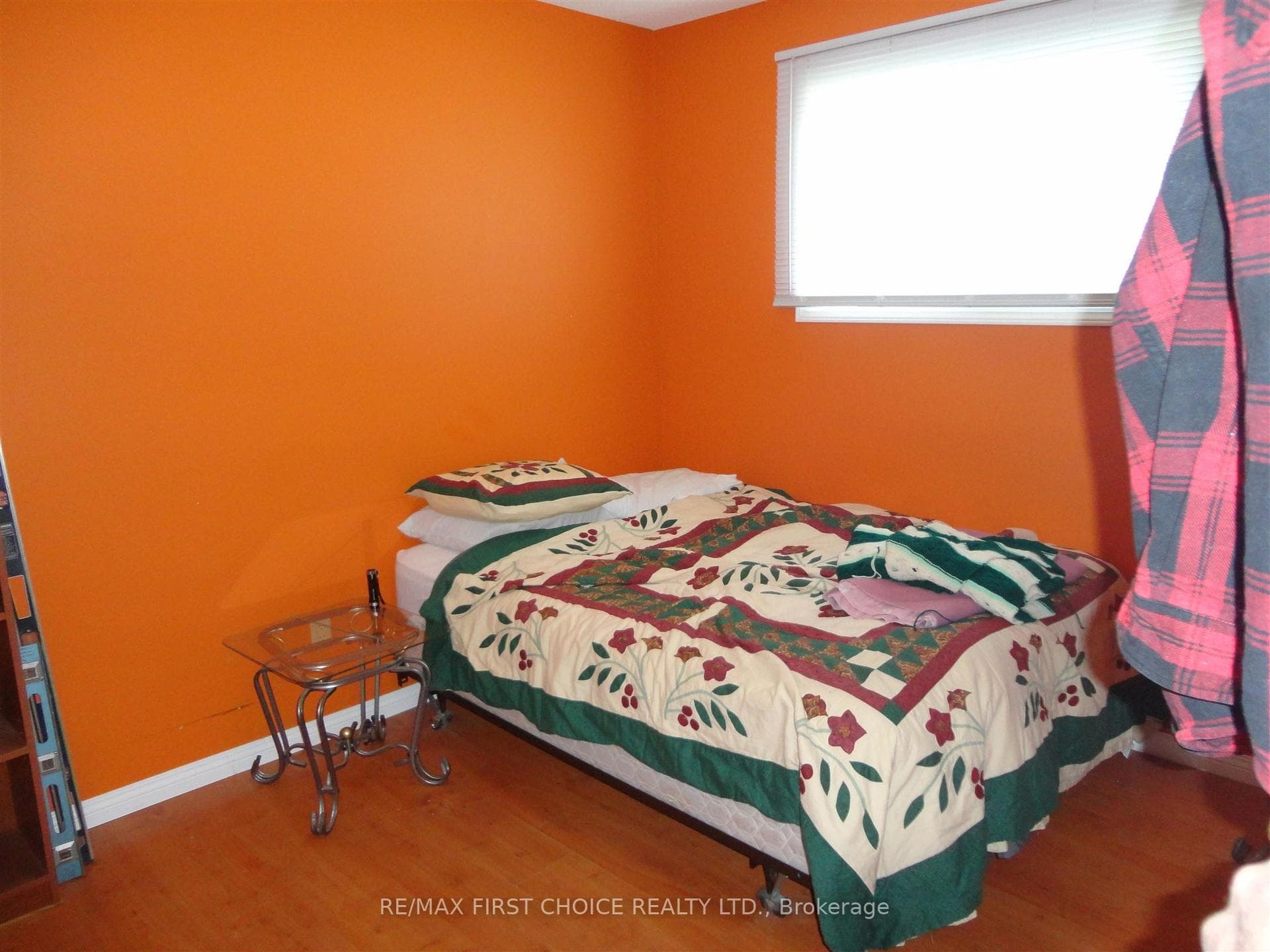 3296 Sifton Avenue photo 11