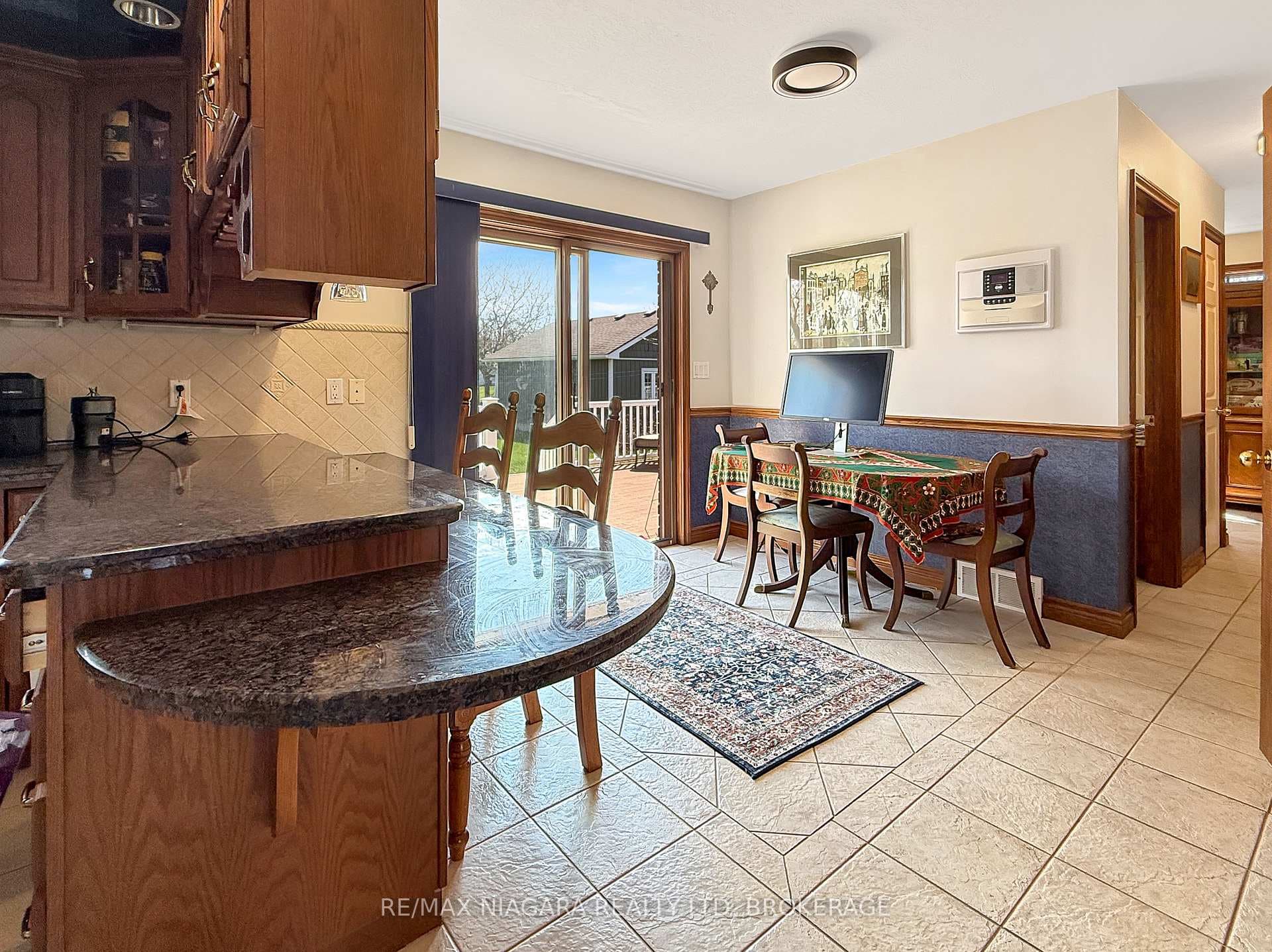 430 Gorham Road photo 6