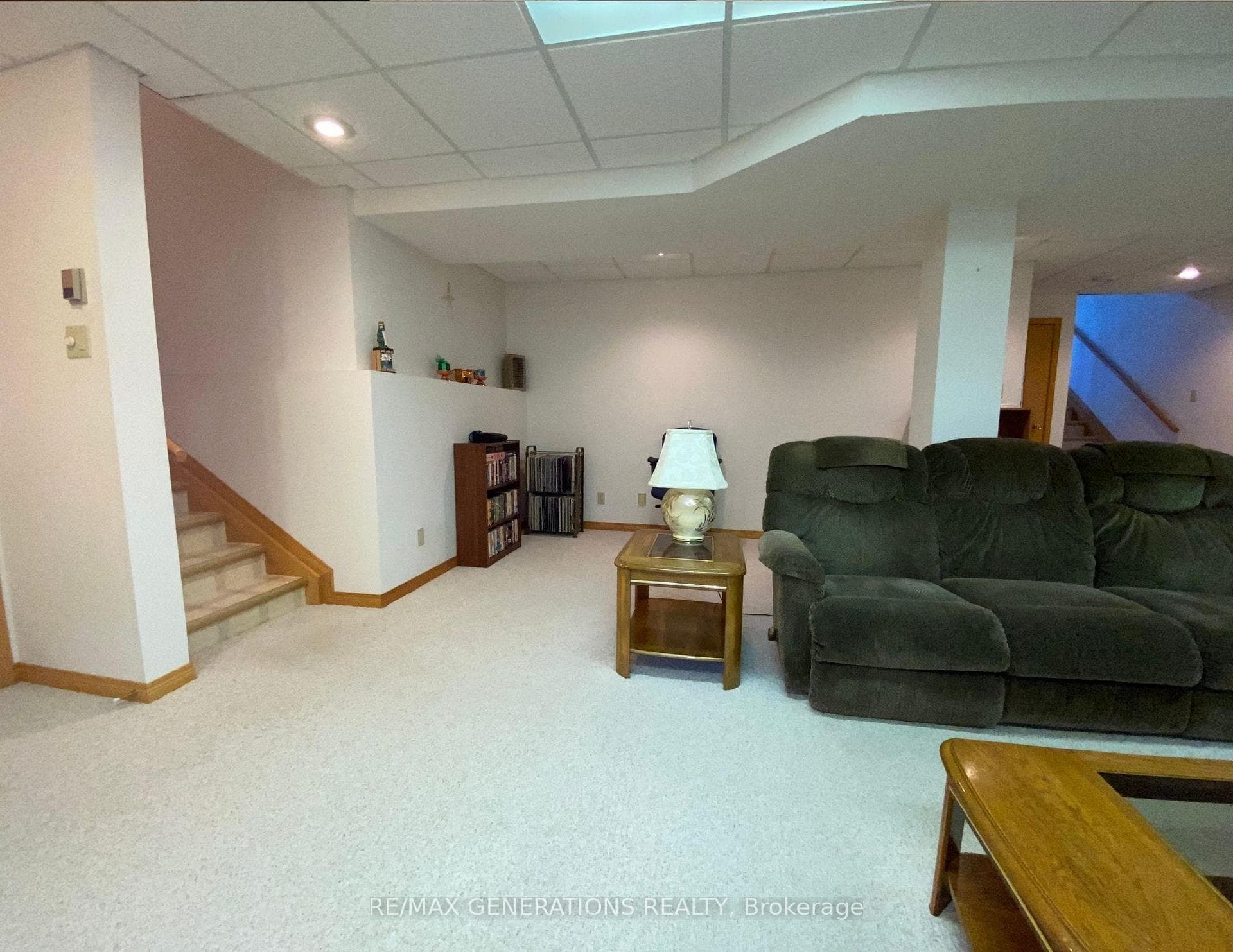 340 Wade Crescent photo 14