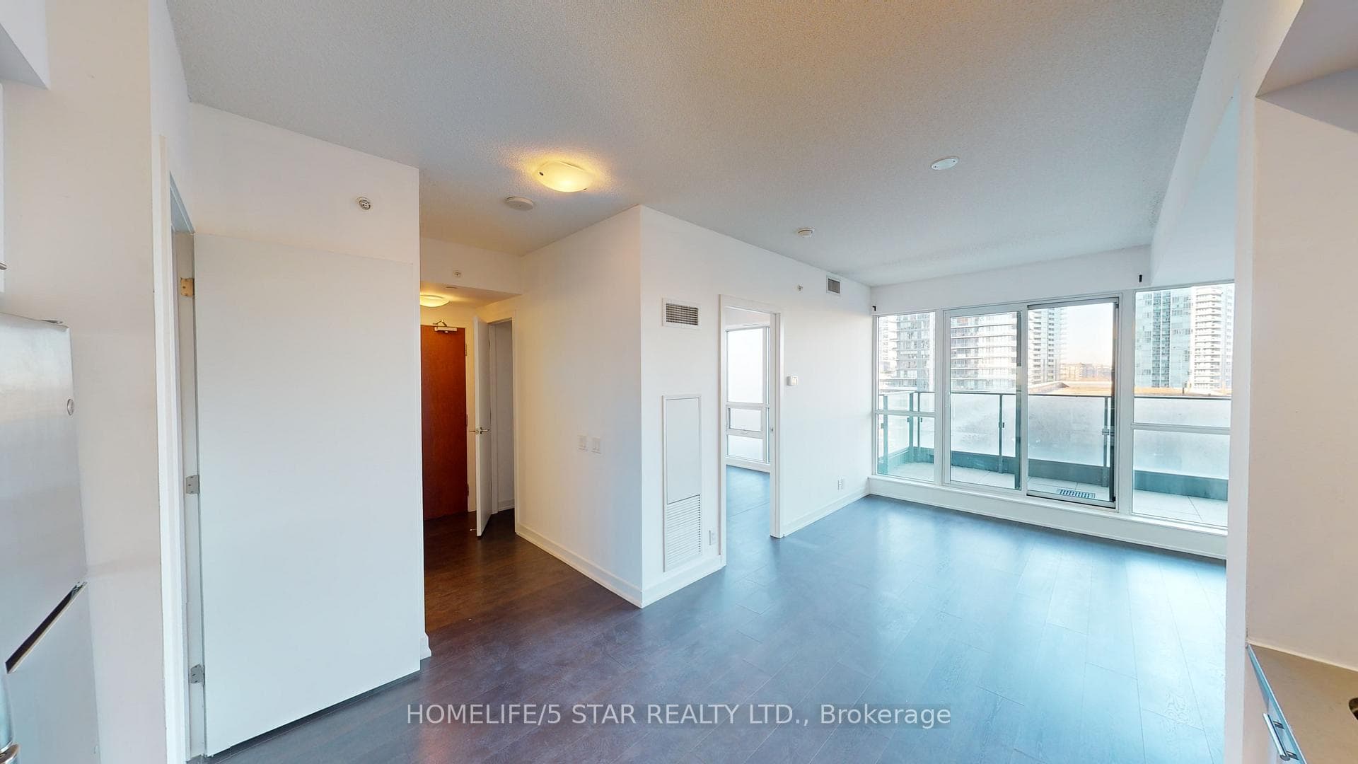 2200 Lake Shore Boulevard Unit 906 photo 14