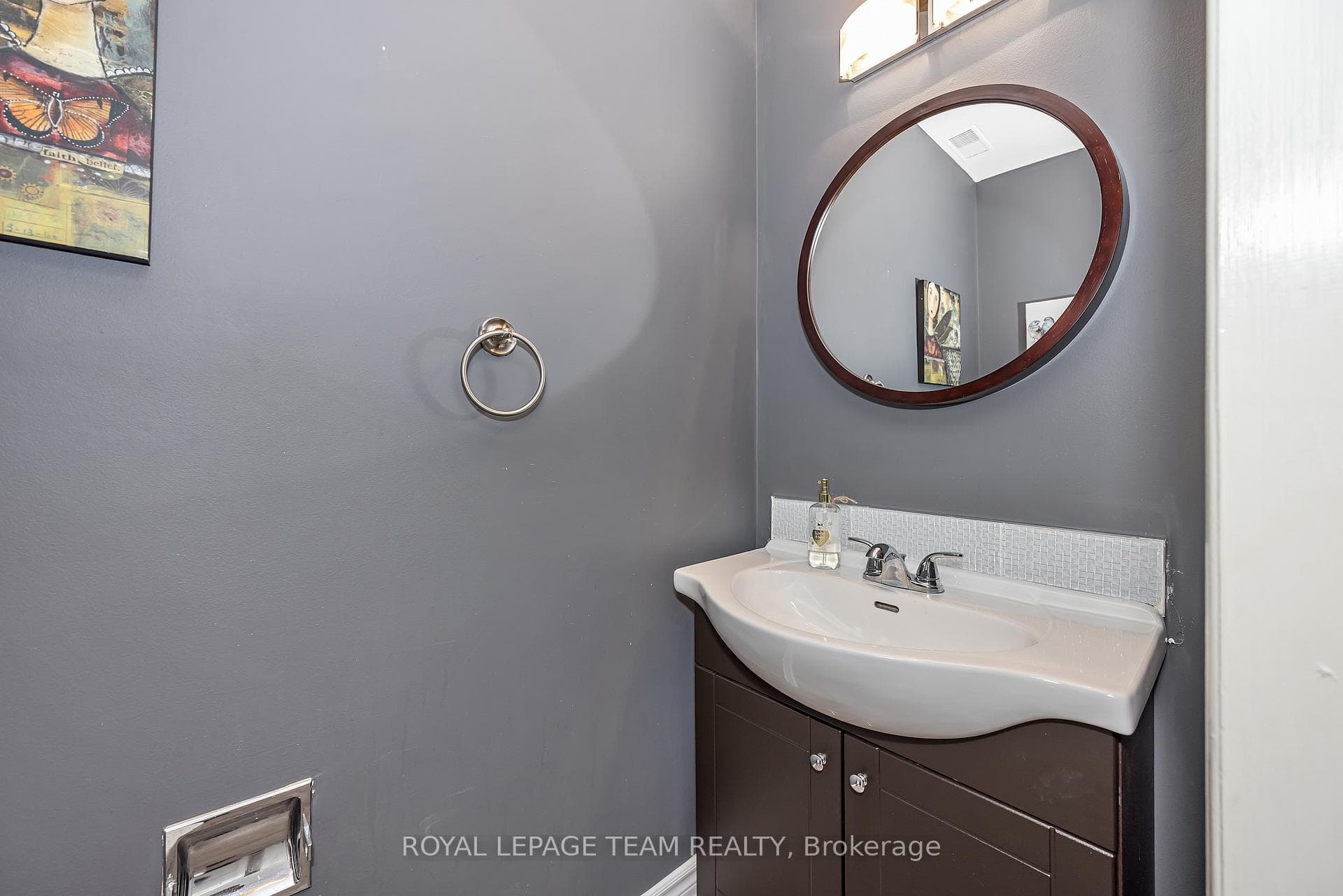 276 Dalehurst Drive Unit C photo 29