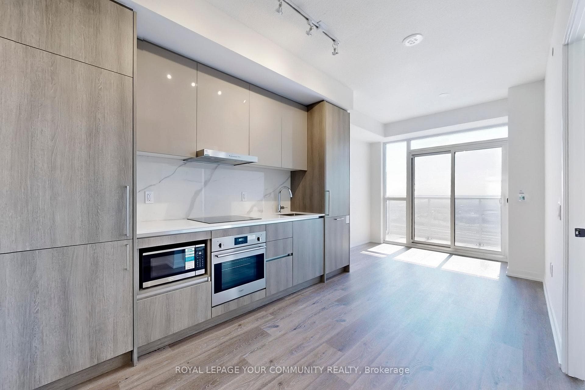 225 Commerce Street Unit 2807 photo 13