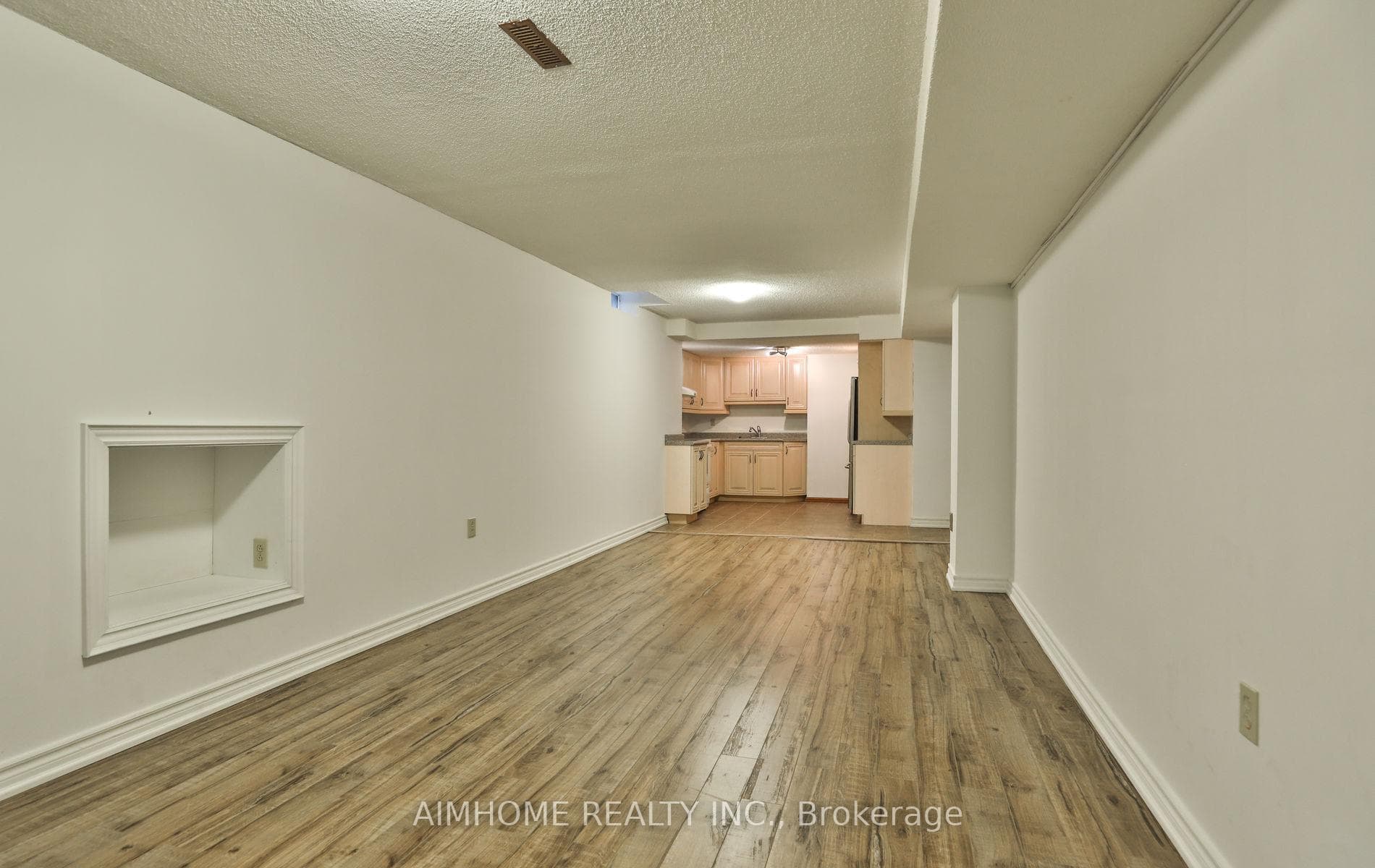1339 Windrush Drive photo 35