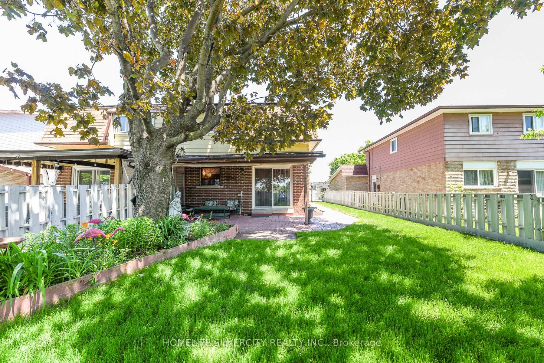 7378 Bybrook Drive photo 5