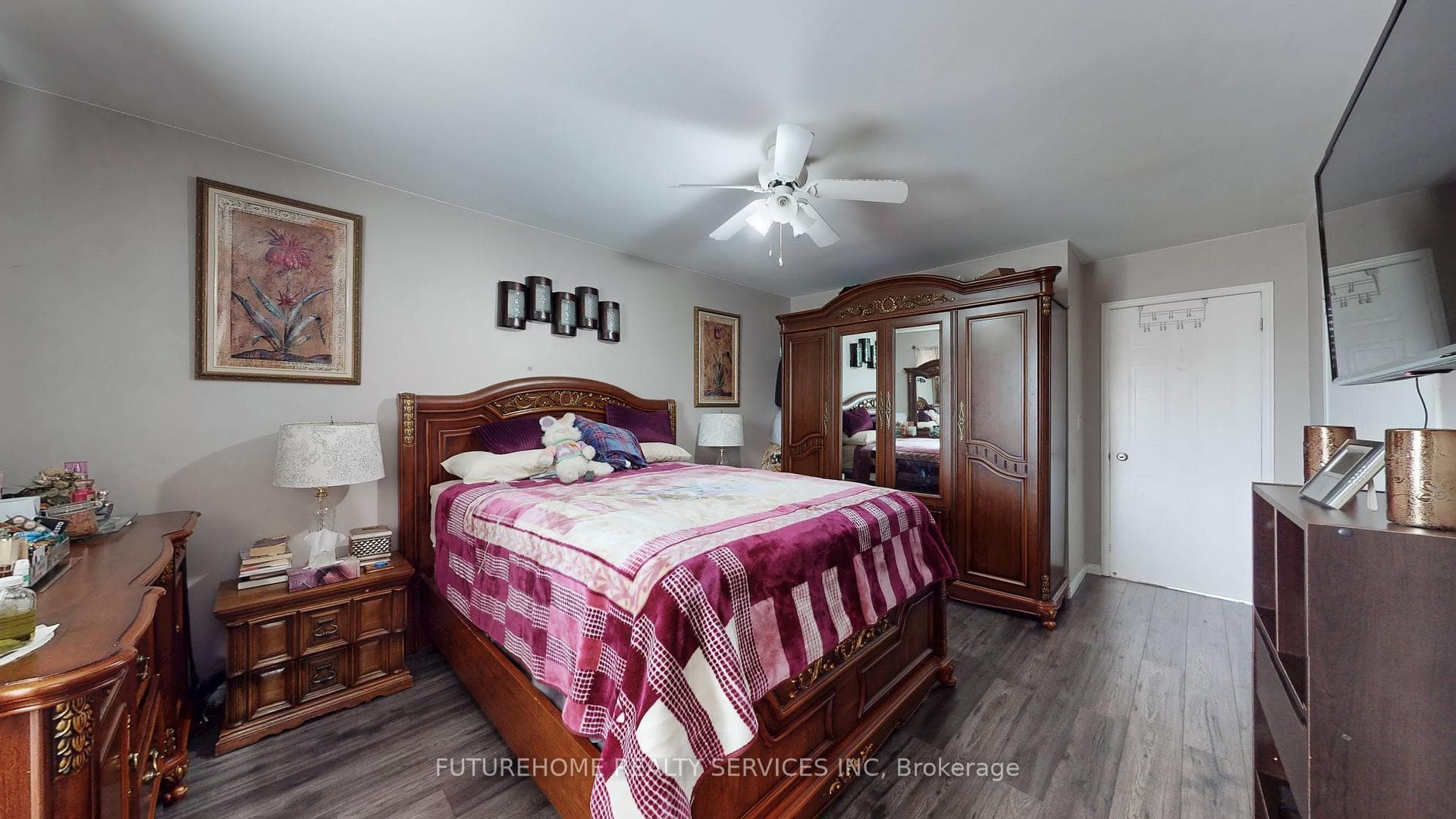 83 Sprucedale Way photo 26