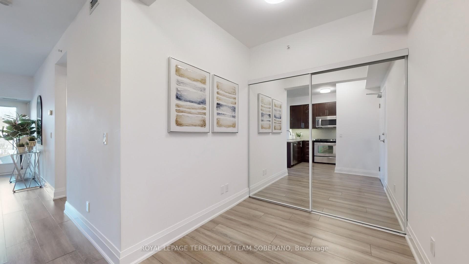 8302 Islington Avenue Unit 414 photo 25