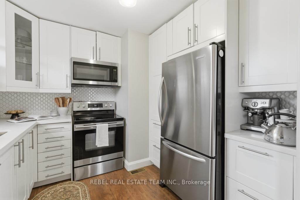 1285 Scugog Avenue photo 18