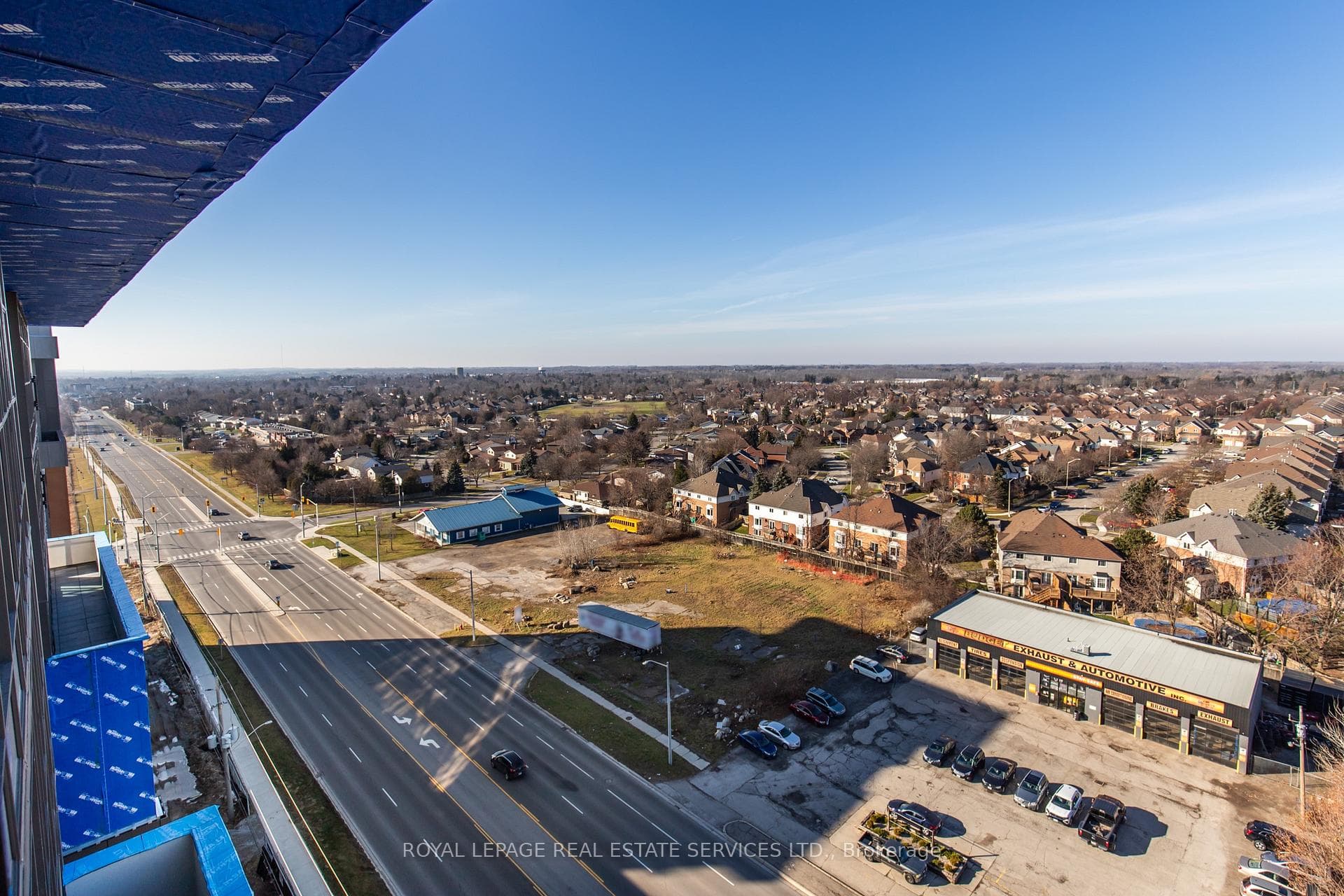 Views from PENTHOUSE 1205