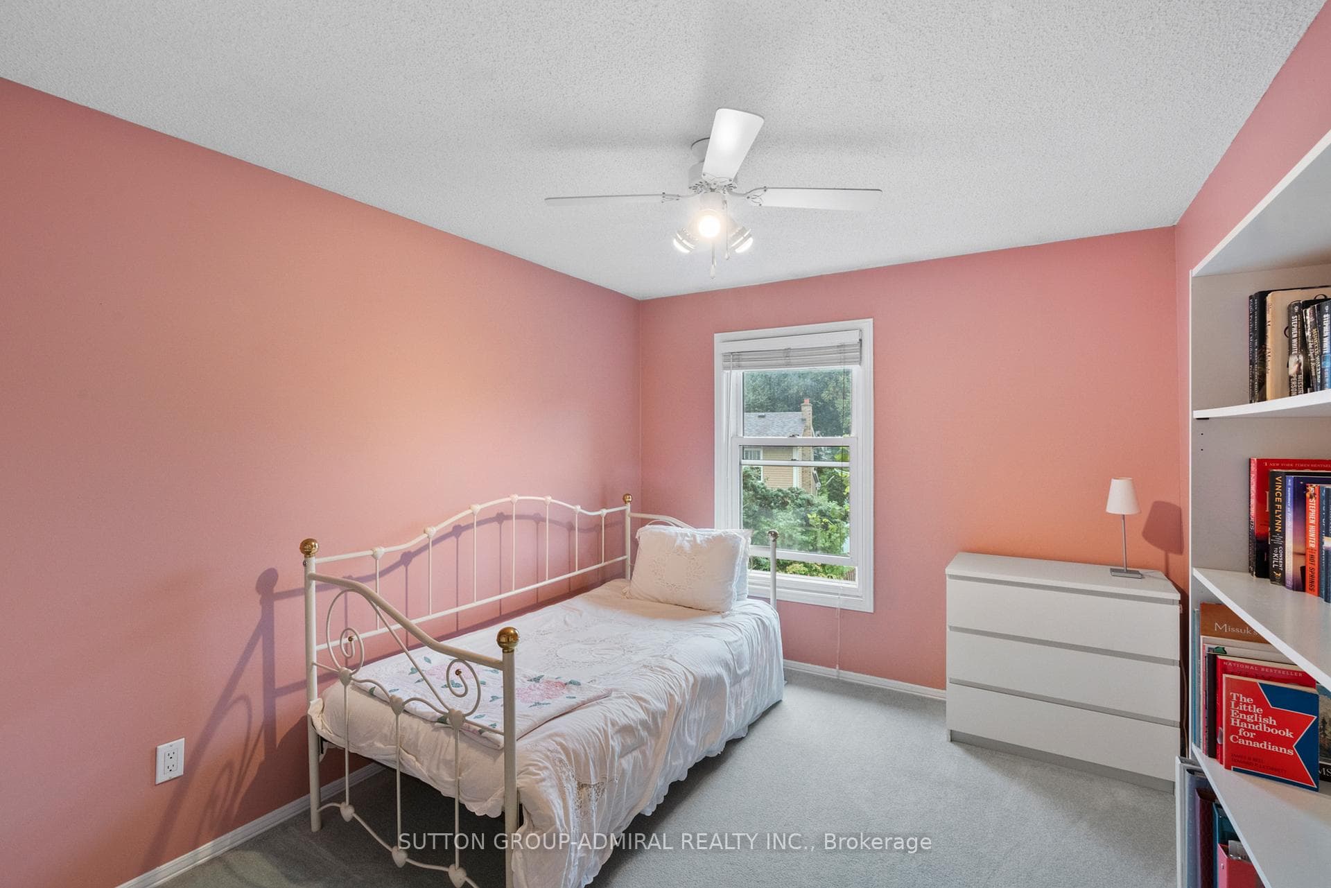 94 Charnwood Place photo 24