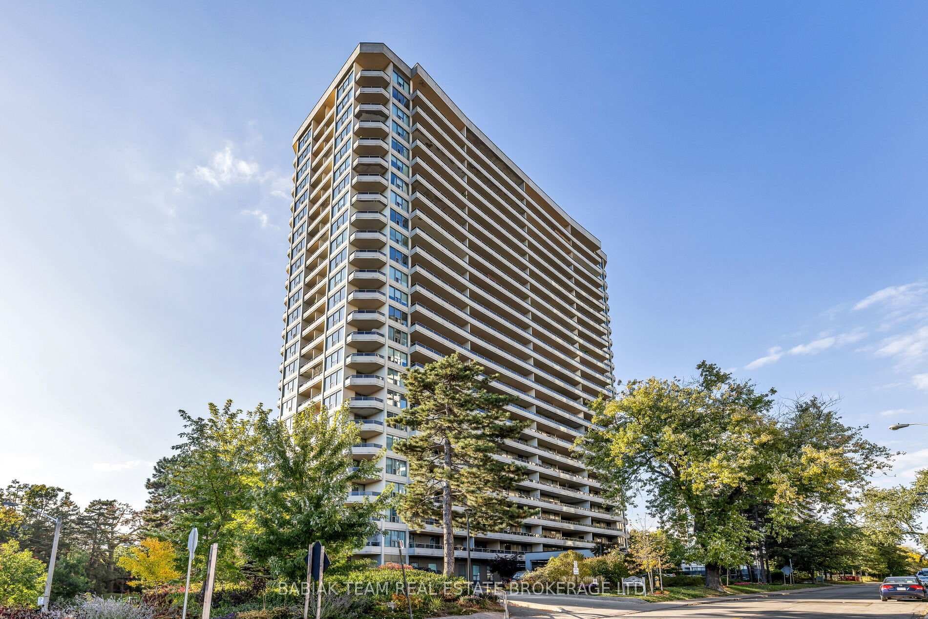 50 Quebec Avenue Unit Ph 7 photo 1