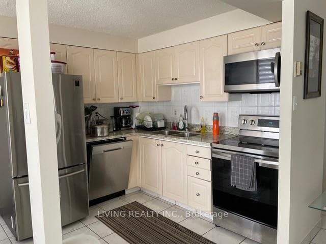 25 Fairview Road Unit 1101RmB photo 7