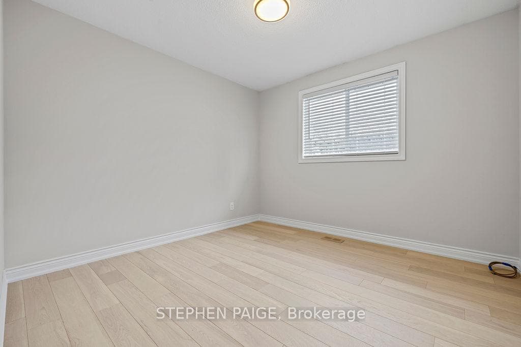 934 Lasalle Park Road photo 14