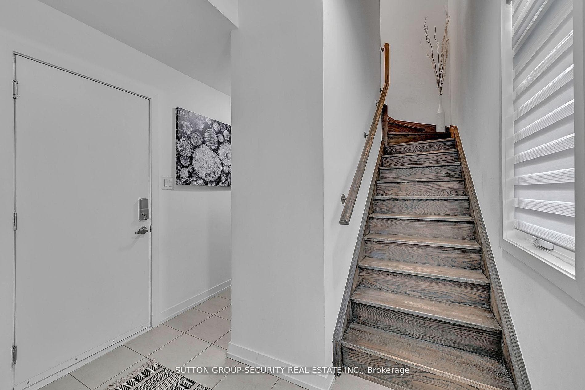 1 Beliveau Street photo 6