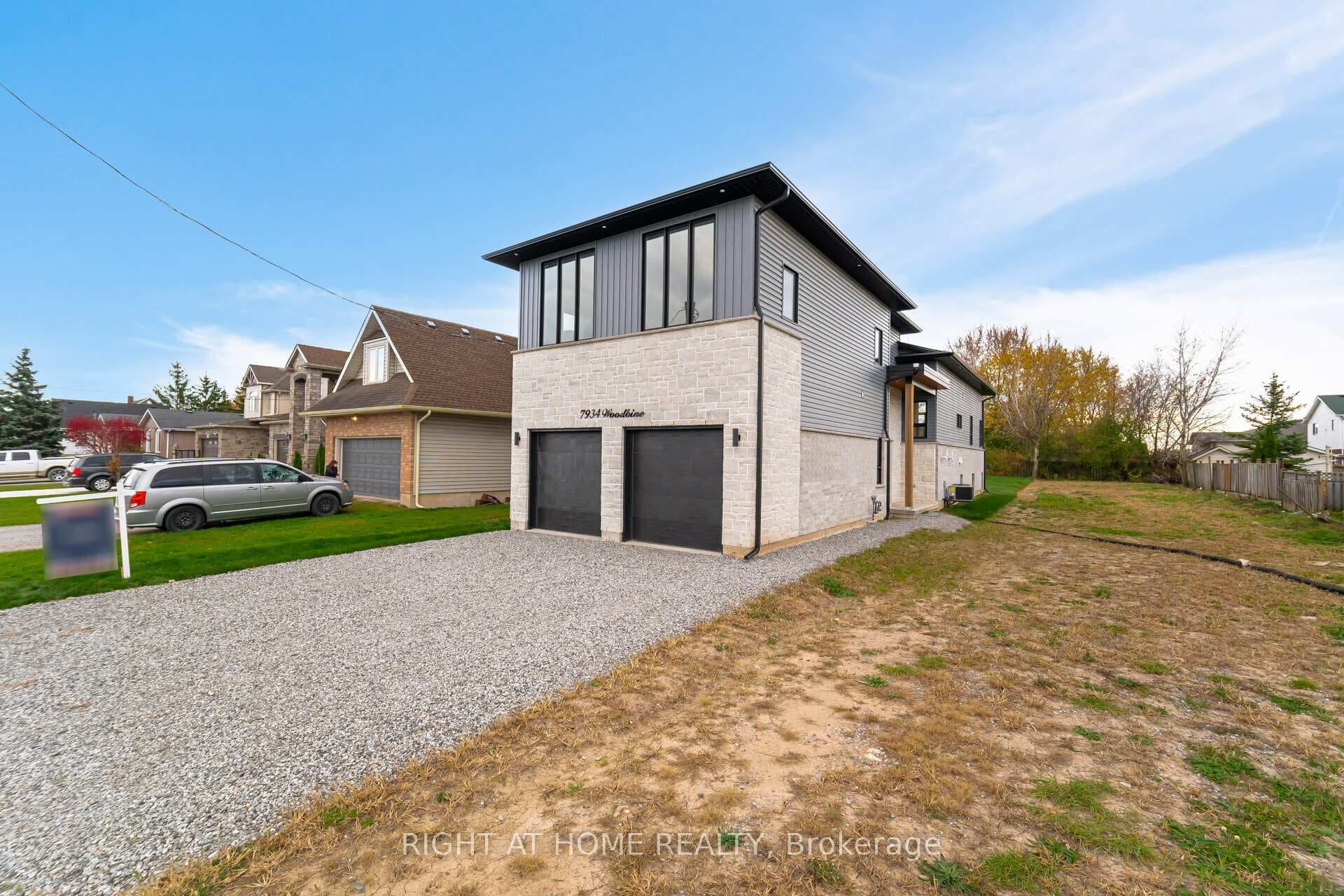 7934 Woodbine Street photo 1