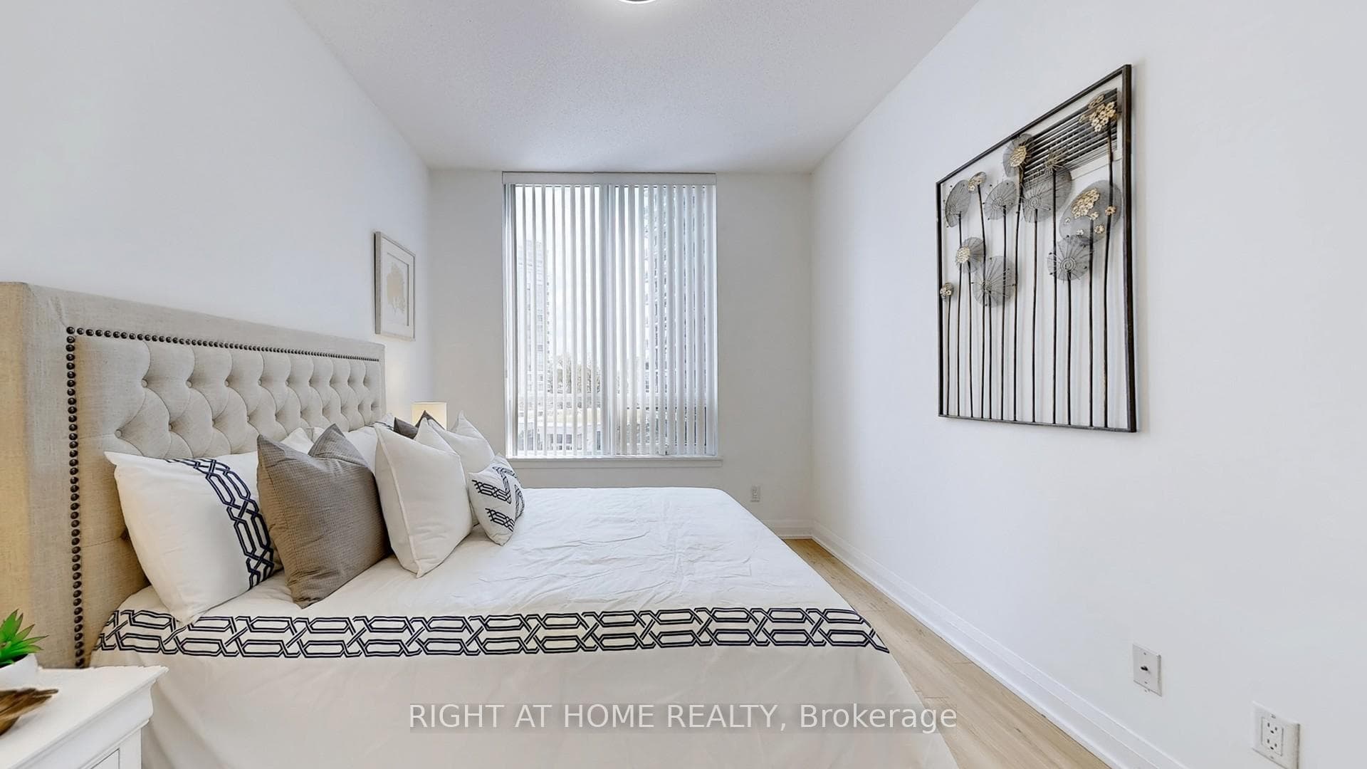 95 North Park Road Unit PH16 photo 16