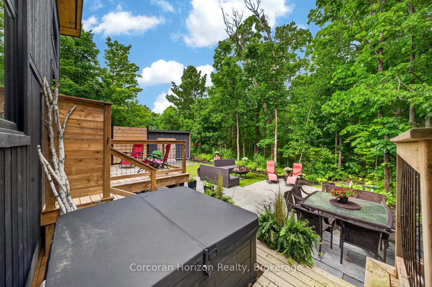 9 Silver Birch Circle photo 5
