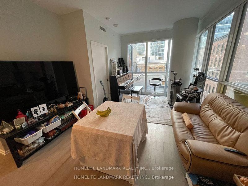 70 Temperance Street Unit 1206 photo 9
