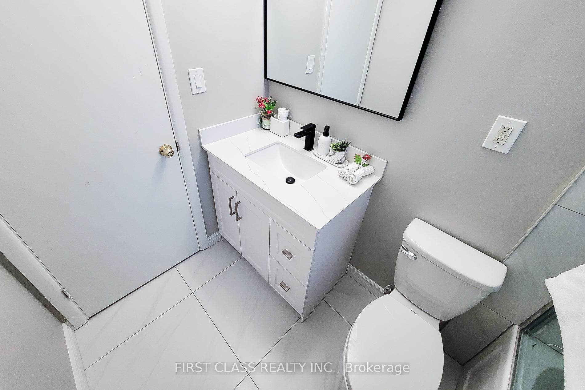 88 Radford Street photo 19