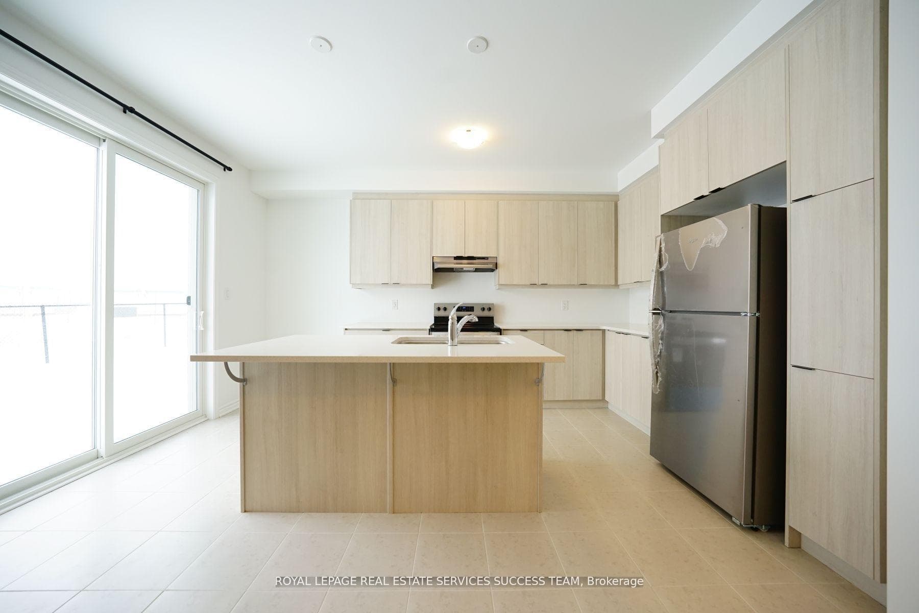 1327 Copley Court photo 5