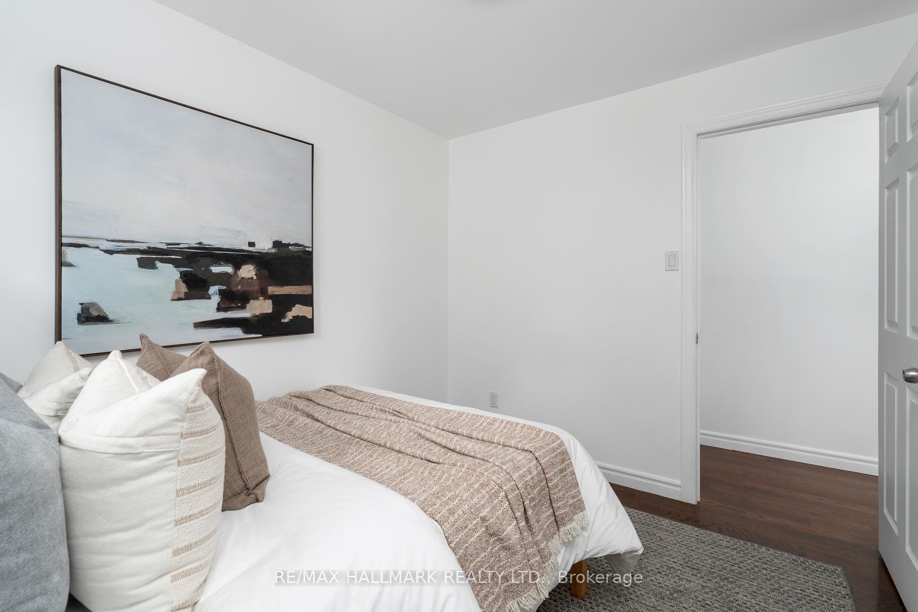 610 Greenwood Avenue photo 20