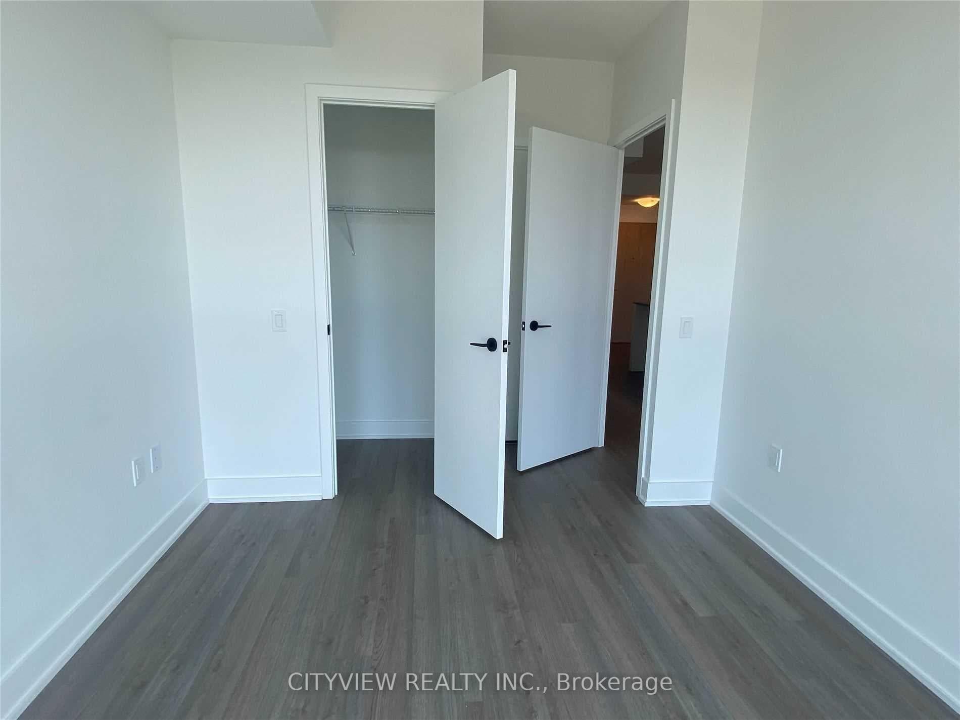 50 George Butchart Drive Unit 925 photo 7