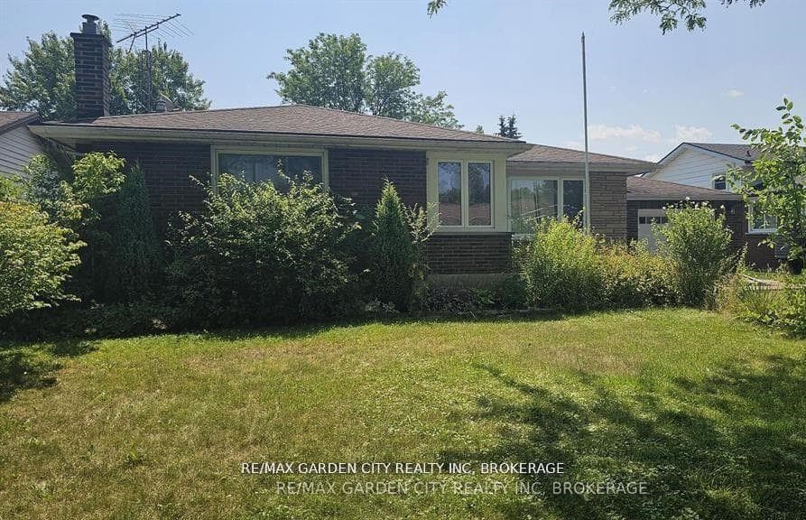 3162 Cattell Drive photo 2