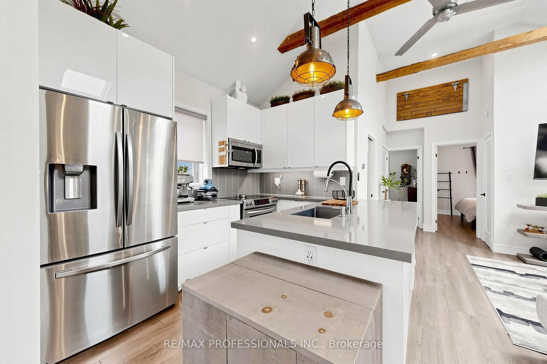 59 Lonborough Avenue photo 3