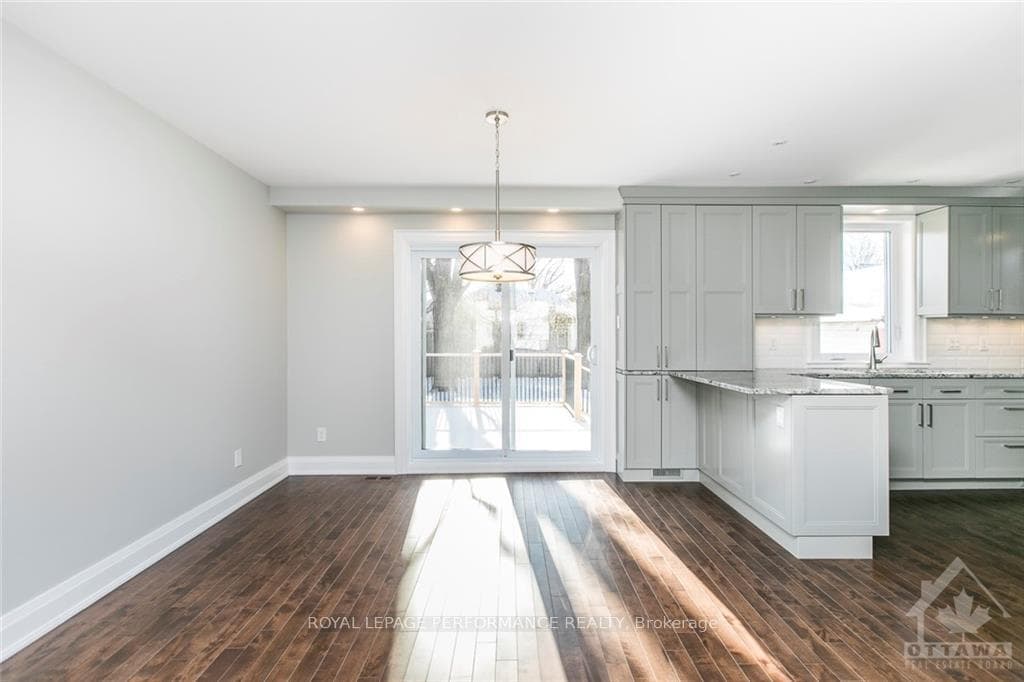 22 WOLFF Street photo 7