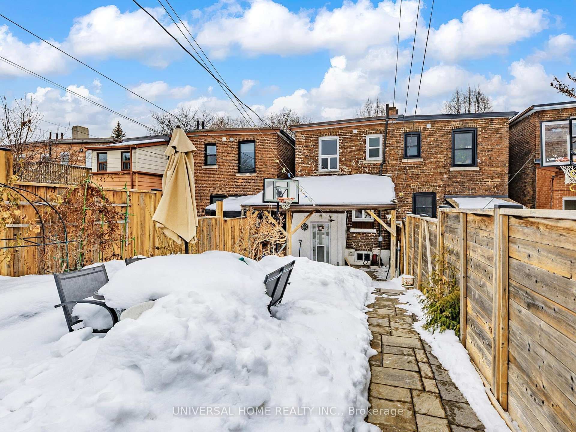 94 Pendrith Street photo 29