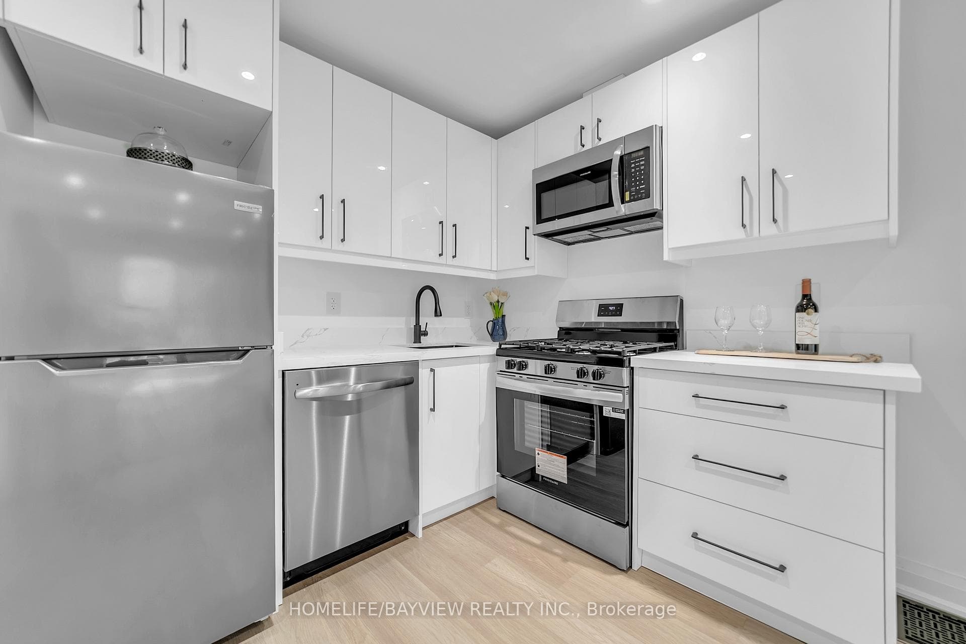 78 Clancy Drive photo 32