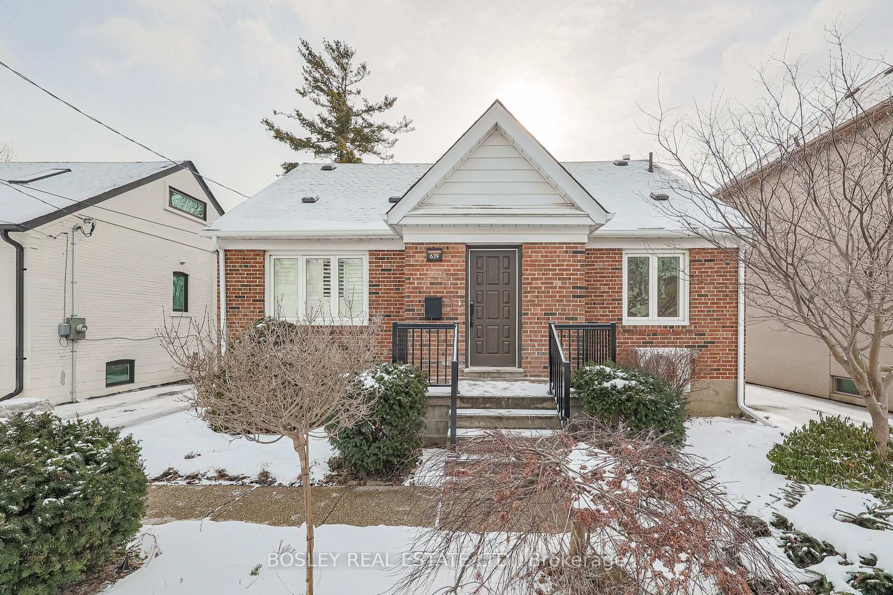 639 Glengrove Avenue photo 1