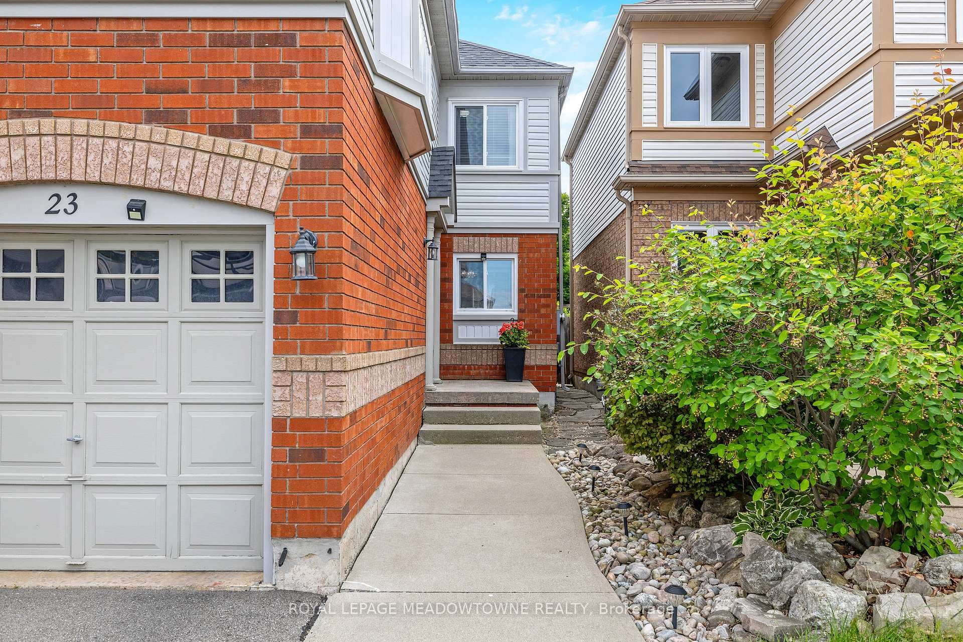 23 Emslie Street photo 3