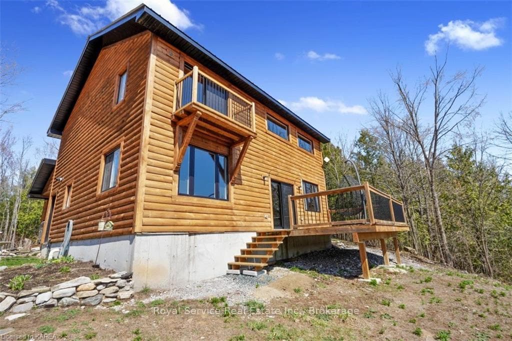 1040 A TURCOTTE Road photo 19