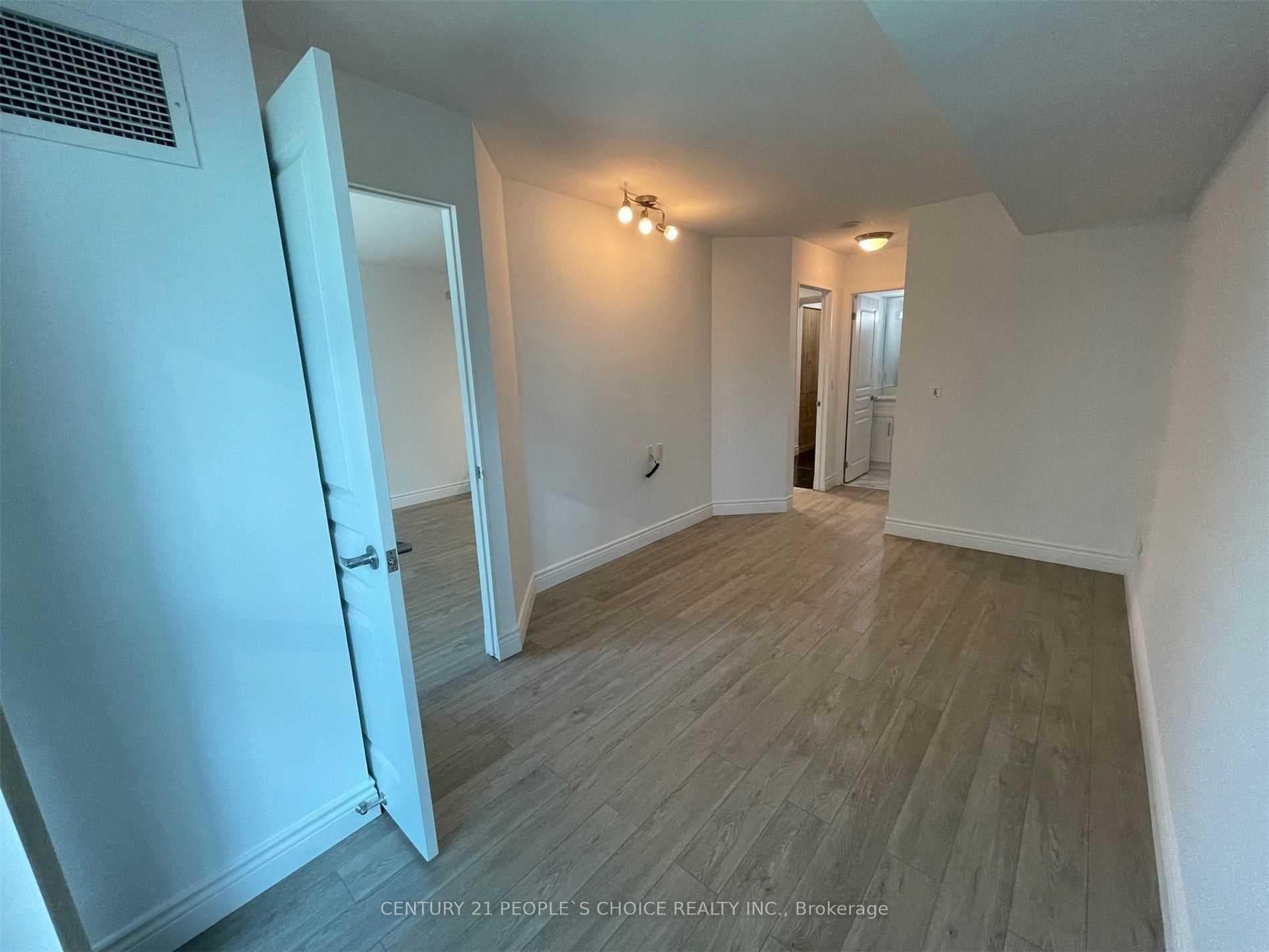 18 Yonge Street Unit 1115 photo 8