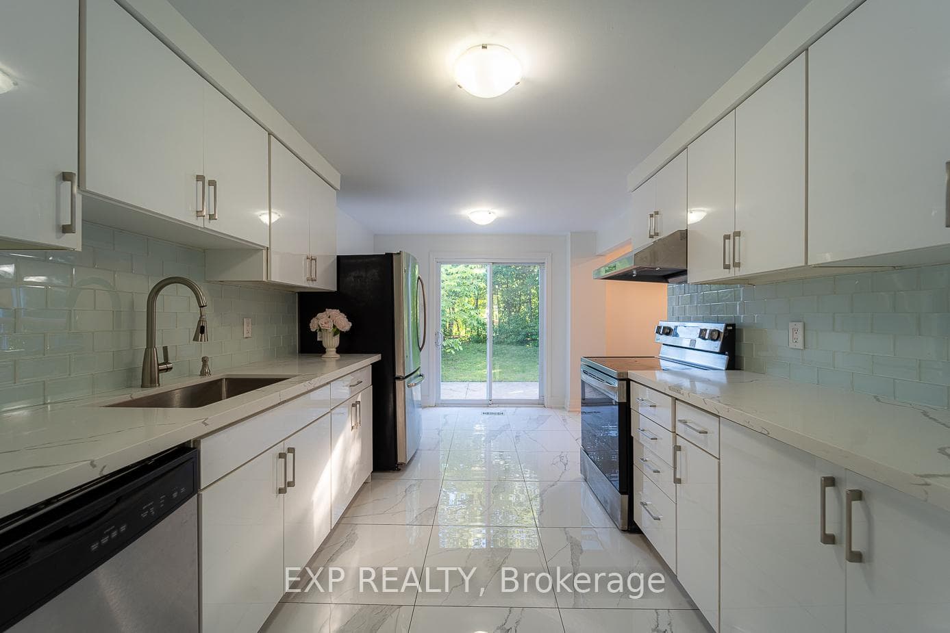 39 Reid Court photo 12