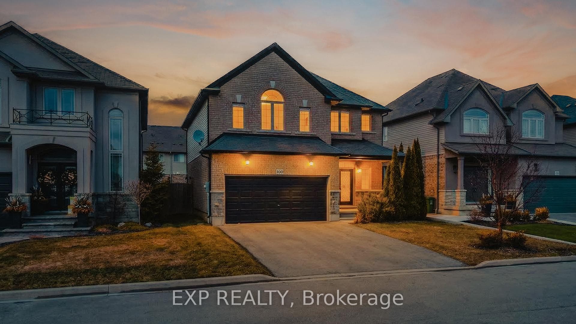 100 Garinger Crescent photo 36