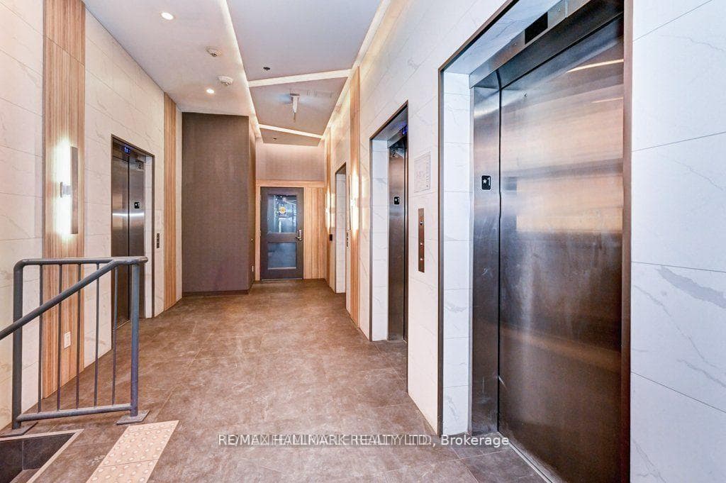 60 Frederick Street Unit 1213 photo 42