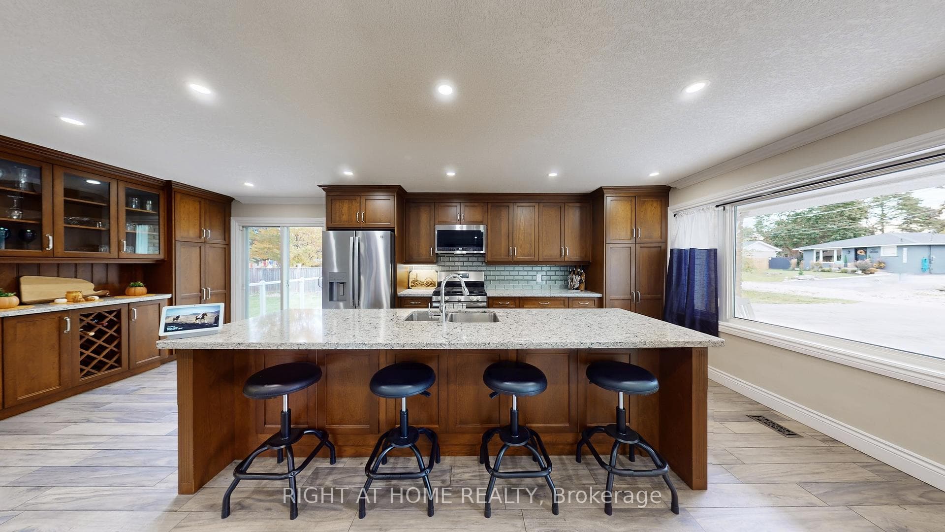 5 Glendale Avenue photo 8