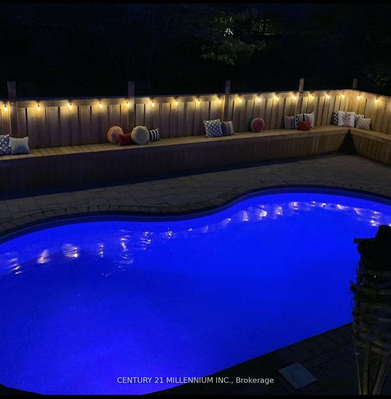 82 Holmes Drive photo 34