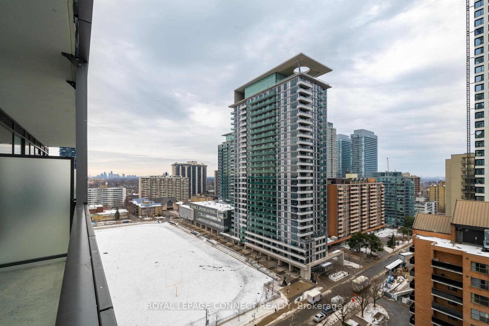 39 Roehampton Avenue Unit 1201 photo 19
