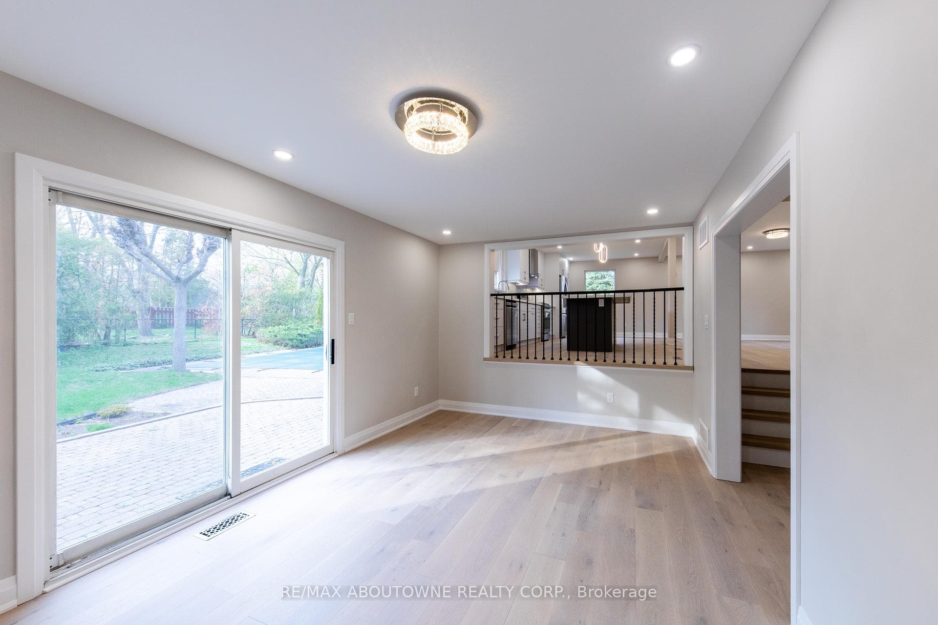 2269 Constance Drive photo 19