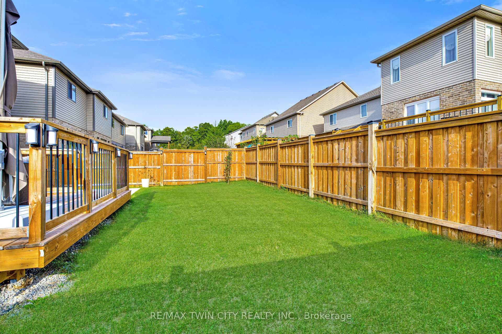 150 Mountain Holly Court photo 35